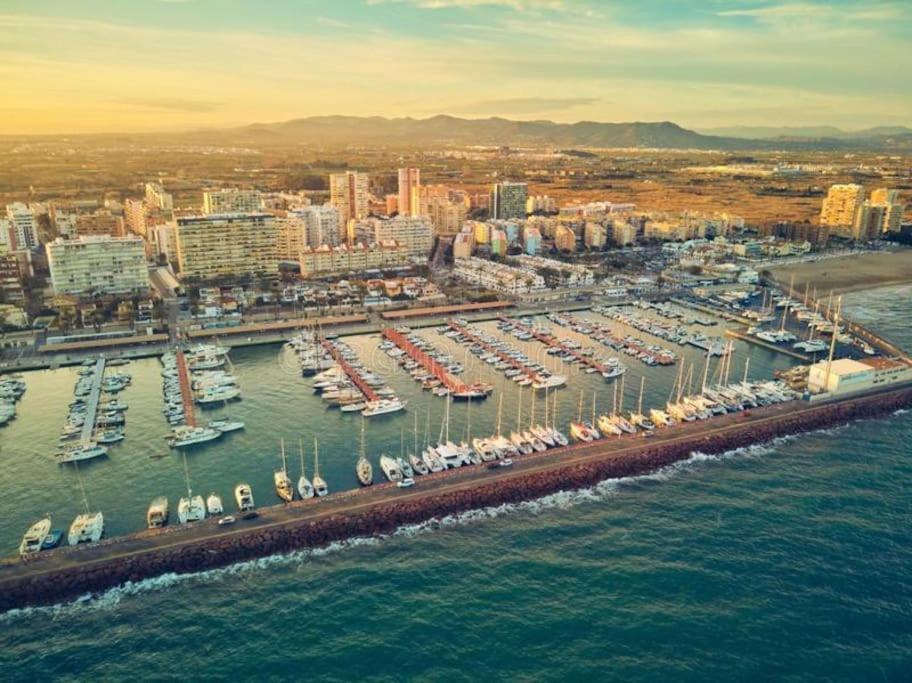 Fantastico Junto Al Mar Valencia