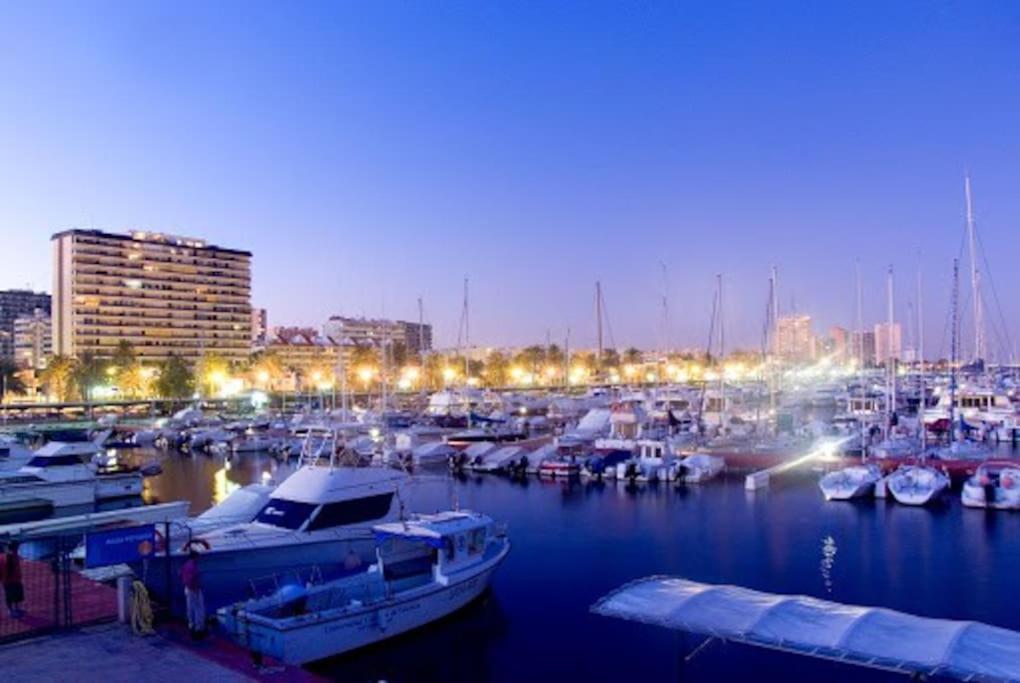 Fantastico Junto Al Mar Apartment Valencia